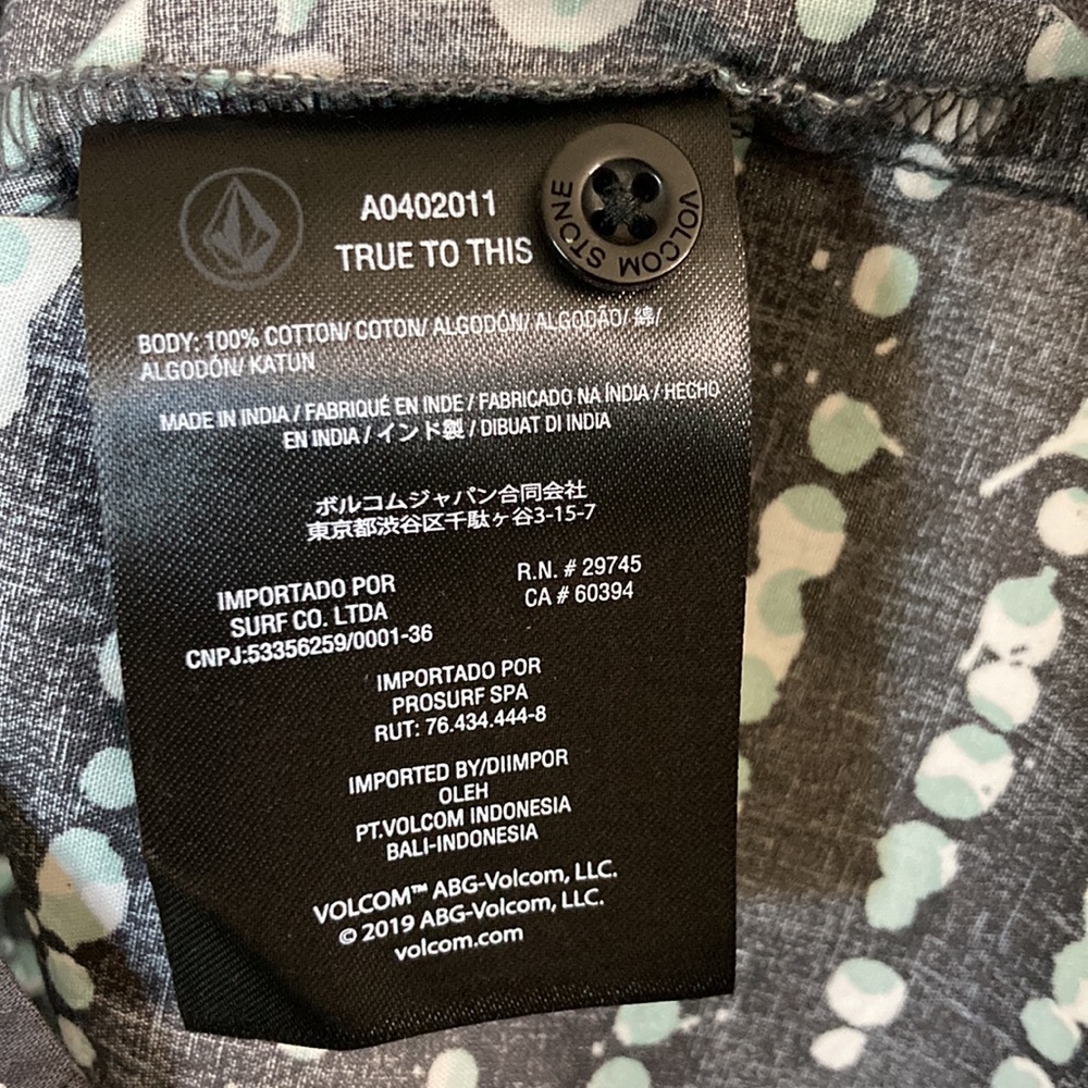 Nwt Volcom Tremble Woven Button Down - image 7